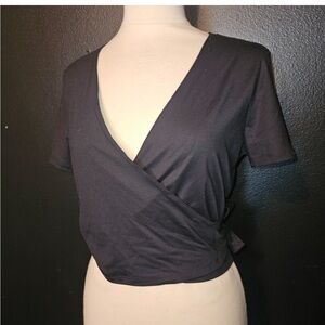NWT Victoria’s Secret PINK Ultimate Wrap Top - Black - Sz Large
